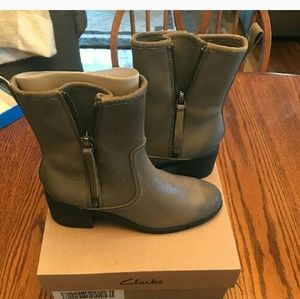 Brand new Clarks booties
